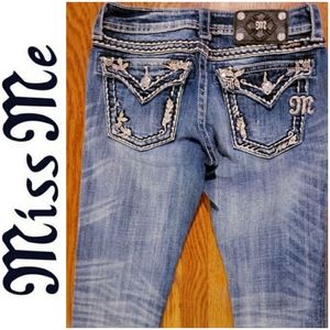 Miss Me  Skinny Back Flap Jean's  Sz 28